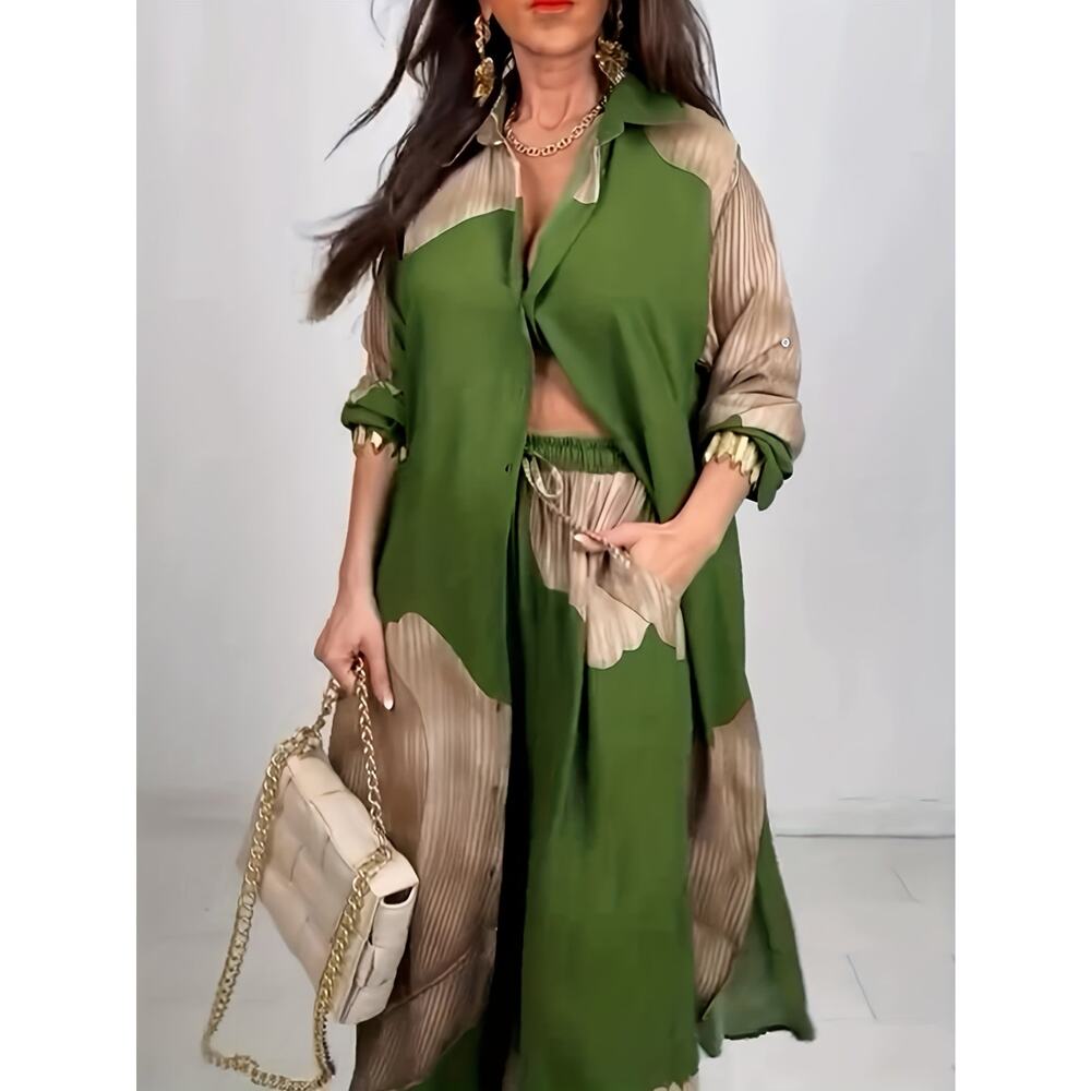 Luxury Green Colorblock Satin Oversized Button-Down Shirt & Wide-Leg Pants - Picture 4 of 5
